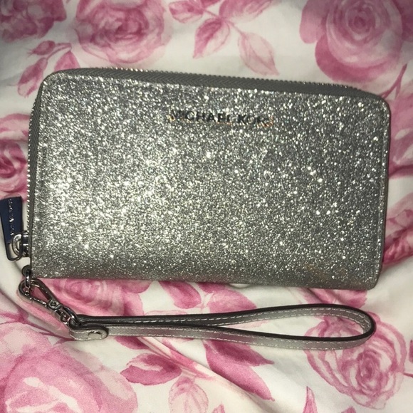 michael kors silver glitter wallet